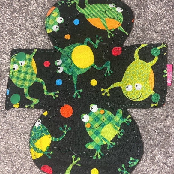 Reusable cloth pads from esty - Picture 4 of 5